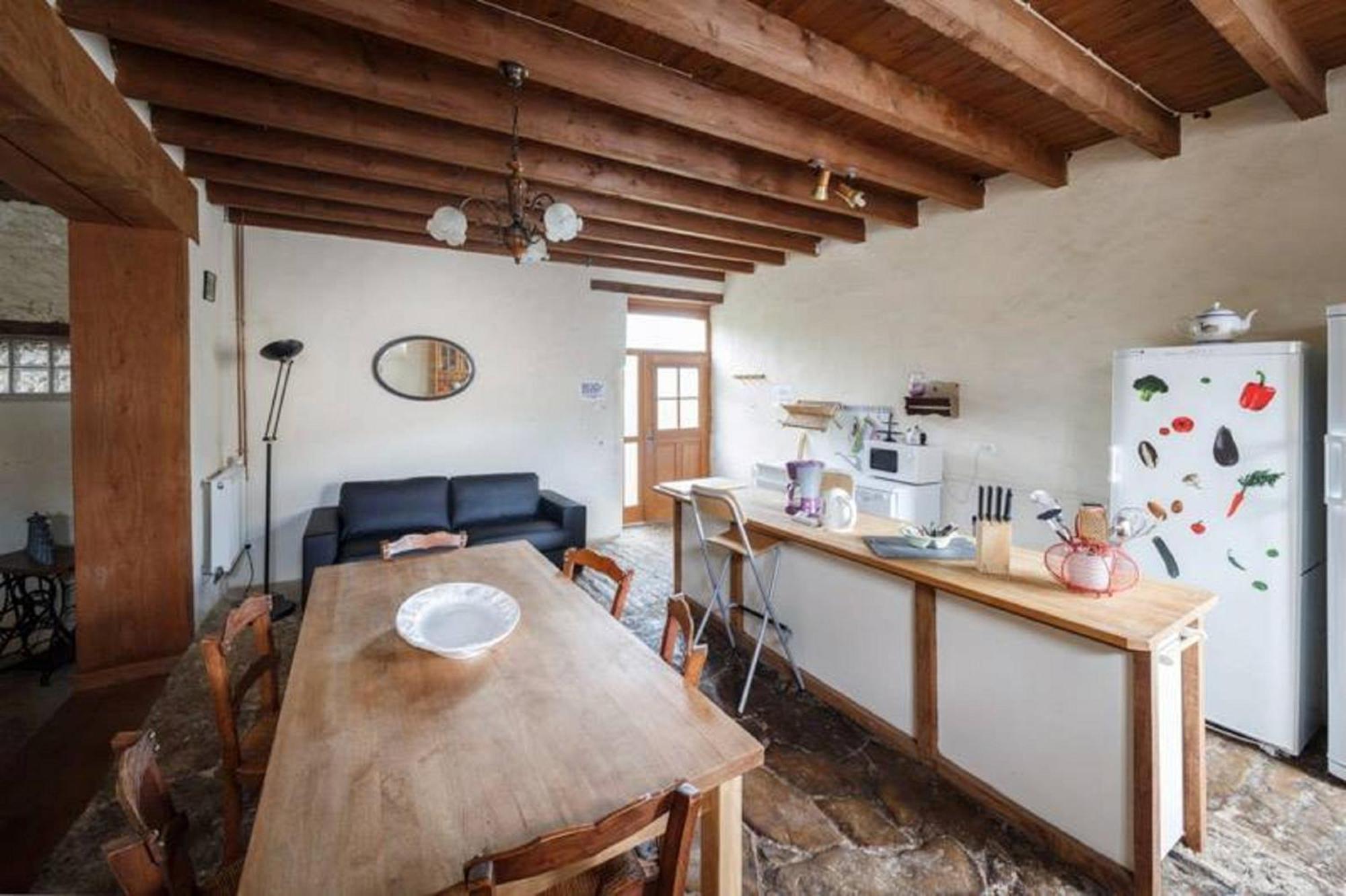 Holiday Home La Brijopa Bazoges-en-Pareds Номер фото